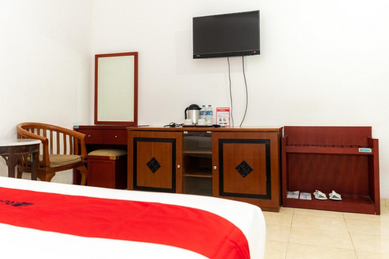 Reddoorz Plus Syariah Near Java Supermall Semarang 2 Exterior foto